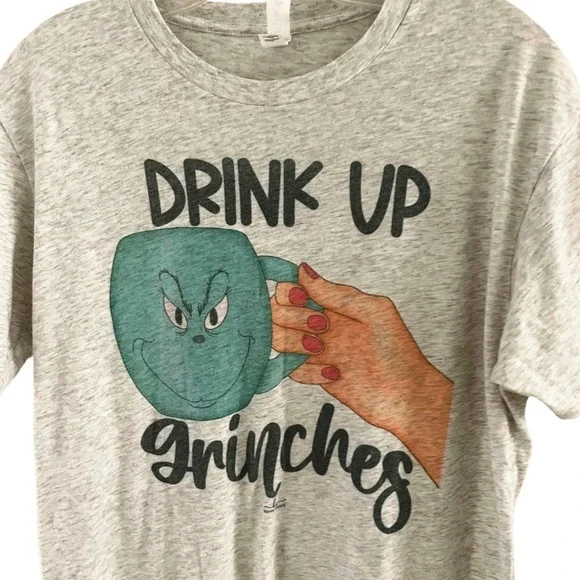 Next Level Women's M Medium‎ Tee Shirt Gray Drink Up Grinches Short Sleeve Crew - Picture 2 of 5